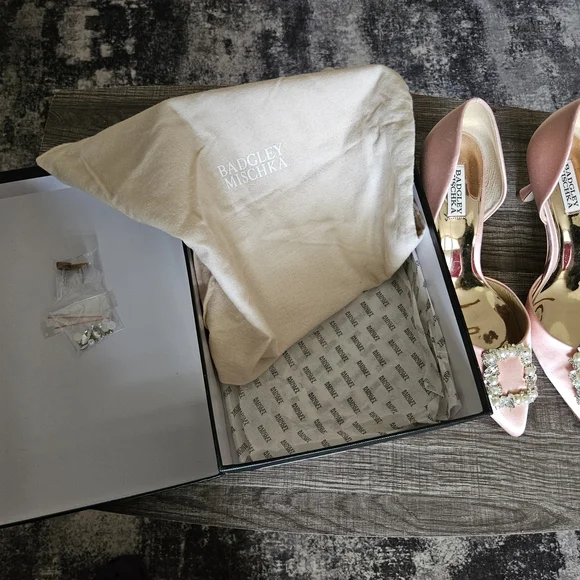 Badgley Mischka Pink Embellished Women's Shoes Sz 9 - Picture 8 of 8